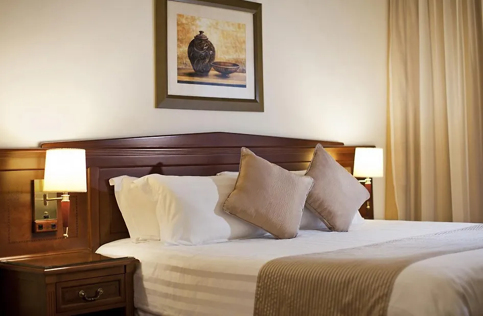 Majestic City Retreat Hotel Dubai 4*,