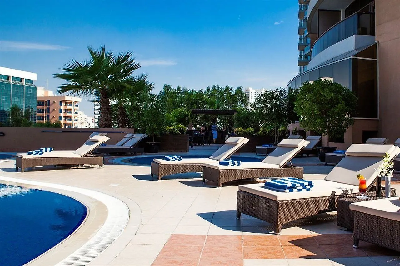 Majestic City Retreat Hotel Дубай