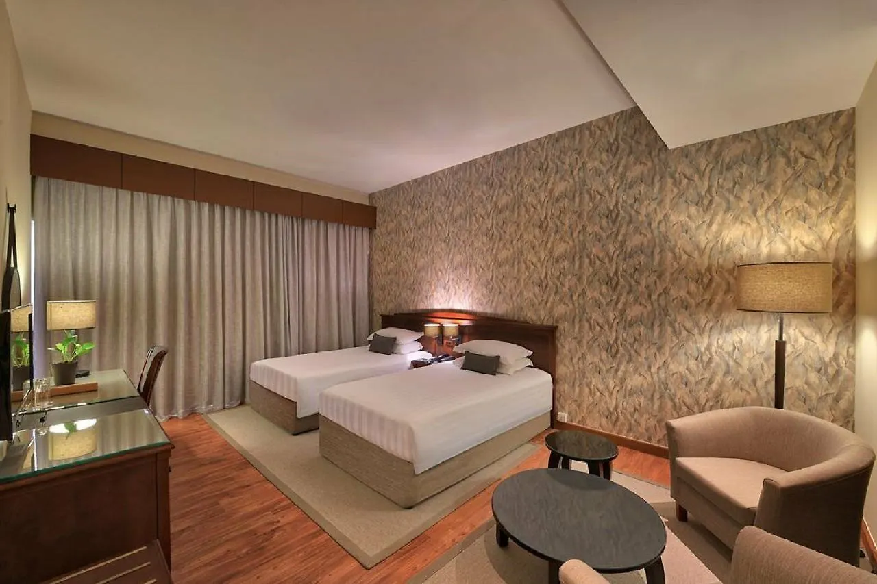 Majestic City Retreat Hotel Дубай