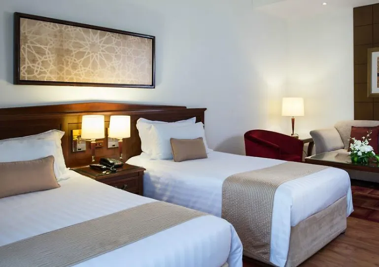 Majestic City Retreat Hotel Дубай 4*,  ОАЭ